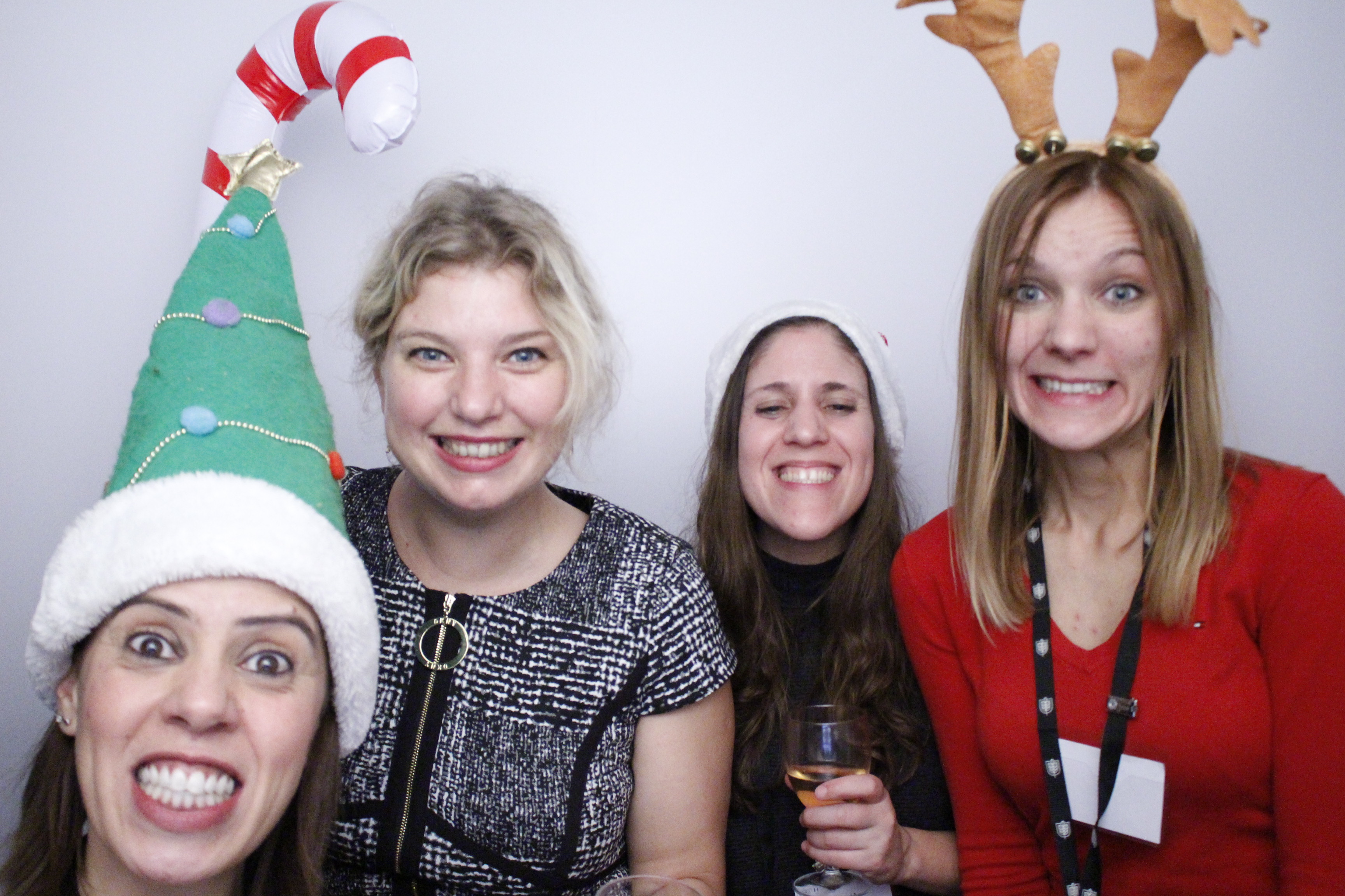 Hult EMBA Year 1 Christmas Dinner | View more photos from the event at gallery.myphotoboothexperience.co.uk/u/MyPhotoBoothExperienceLtd/Hult-EMBA-Year-1-Christmas-Dinner